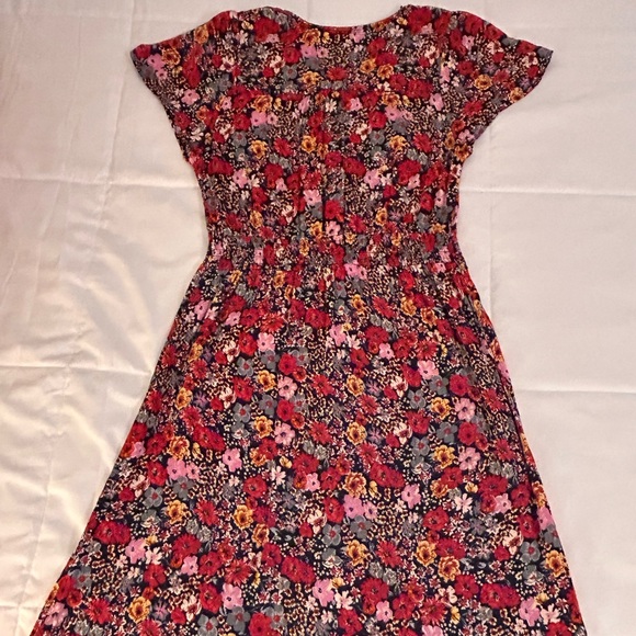 Versatile Knox Rose Floral Button Front High Low Dress with Tie Tassle Detail - Picture 6 of 7